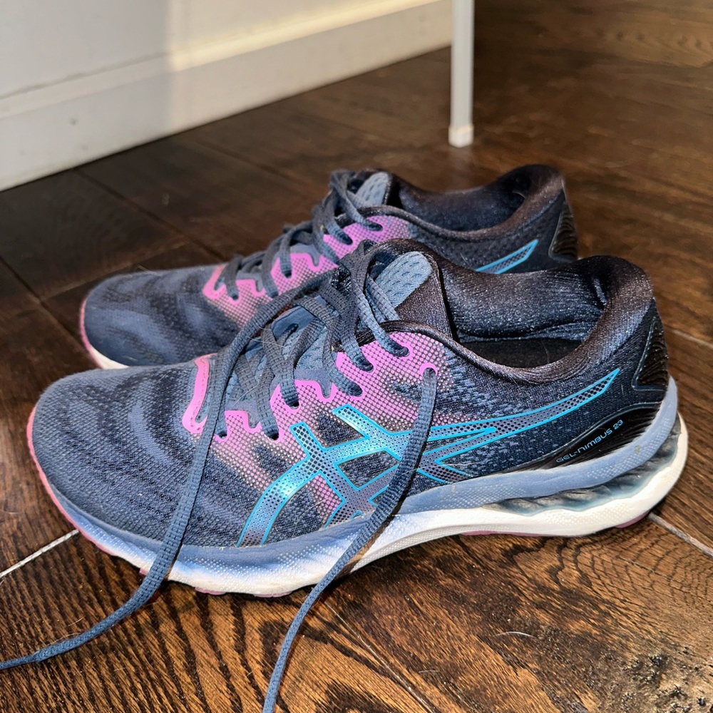 ASICS GEL-NIMBUS 23